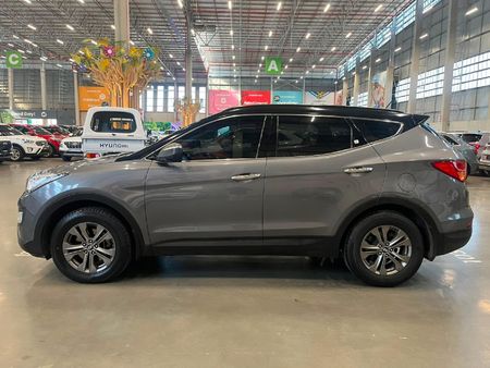 2013-Hyundai-Santa-Fe-R22-Premium-Auto_3