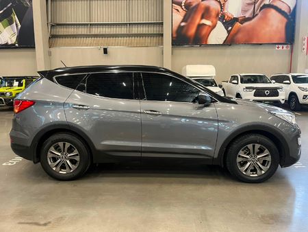2013-Hyundai-Santa-Fe-R22-Premium-Auto_7