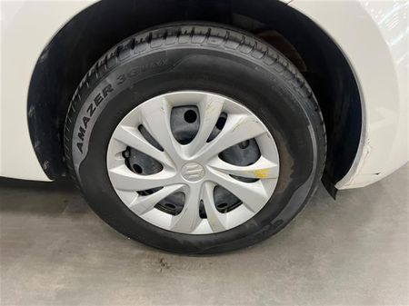 2022-Suzuki-Swift-12-GA_3