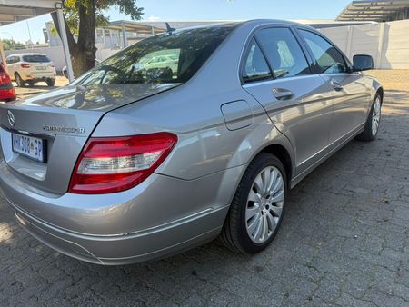 2007-Mercedes-Benz-C-Class-C-200K-Classic-Auto_6