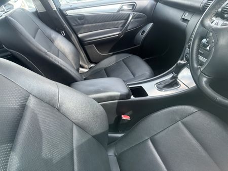 2006-Mercedes-Benz-C-Class-C-180K-Classic-Auto_7