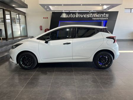 2020-Nissan-Micra-900T-Visia_8
