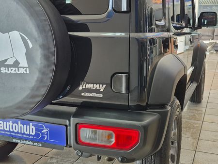 2024-Suzuki-Jimny-15-GLX-Auto_10