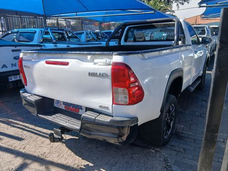 2020-Toyota-Hilux-28-GD-6-Raider-4x4-Single-Cab_9