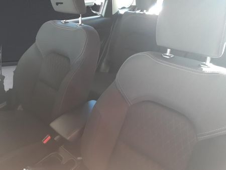 2025-Suzuki-Grand-Vitara-15-GL-Auto_13