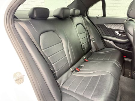 2018-Mercedes-Benz-C-Class-C-200-AMG-Line-Auto_11