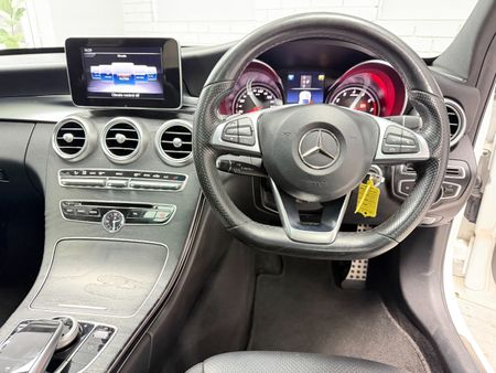 2018-Mercedes-Benz-C-Class-C-200-AMG-Line-Auto_7