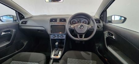 2026-Volkswagen-Polo-Vivo-16-Life_4
