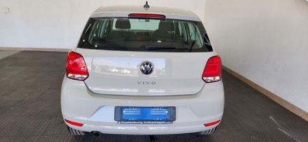 2026-Volkswagen-Polo-Vivo-16-Life_5