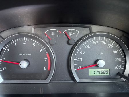 2014-Suzuki-Jimny-13_12