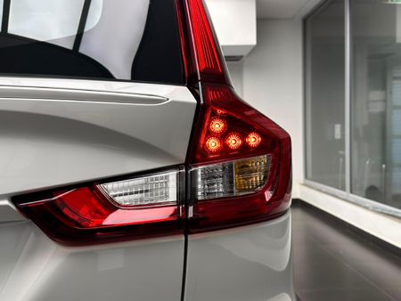 2026-Suzuki-Ertiga-15-GA_12