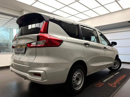 2026-Suzuki-Ertiga-15-GA_19