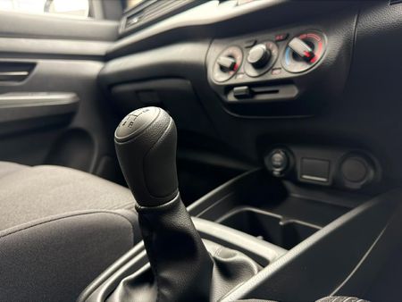 2026-Suzuki-Ertiga-15-GA_25