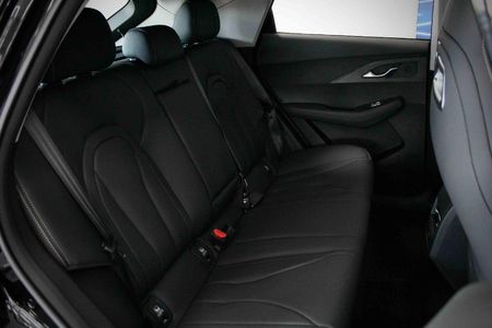 2026-Omoda-C5-15T-Luxury-X_14