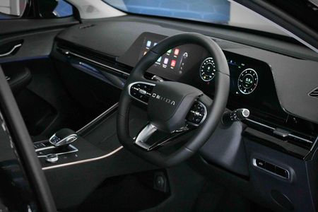 2026-Omoda-C5-15T-Luxury-X_7