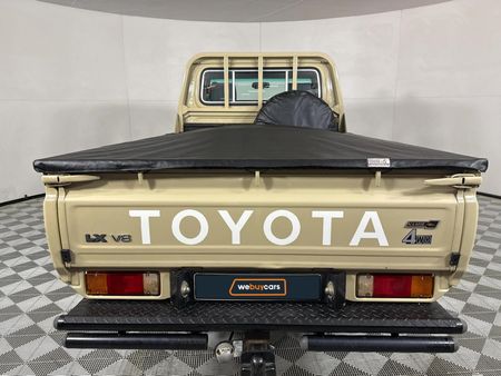 2020-Toyota-Land-Cruiser-79-45-D-Namib-Single-Cab_16