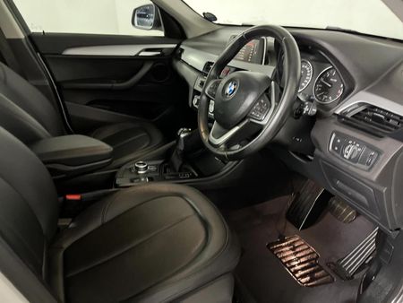 2017-BMW-X1-sDrive18i-xLine-Auto_9