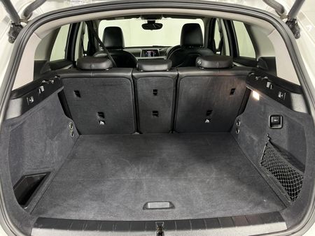 2017-BMW-X1-sDrive18i-xLine-Auto_13