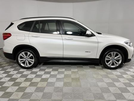 2017-BMW-X1-sDrive18i-xLine-Auto_16