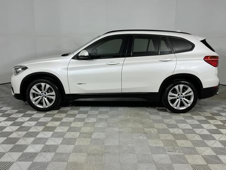 2017-BMW-X1-sDrive18i-xLine-Auto_18