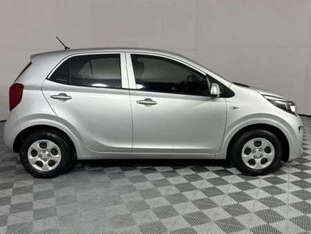 2022-Kia-Picanto-10-Start_17