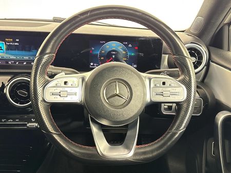 2023-Mercedes-Benz-A-Class-A-200-progressive-Sedan_9