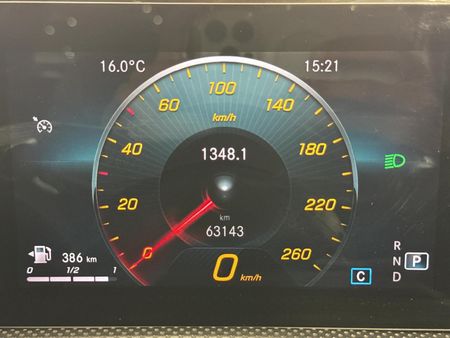 2023-Mercedes-Benz-A-Class-A-200-progressive-Sedan_2