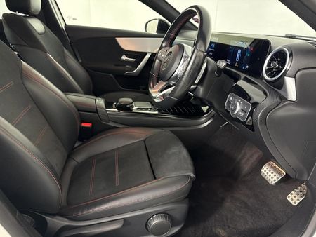 2023-Mercedes-Benz-A-Class-A-200-progressive-Sedan_6