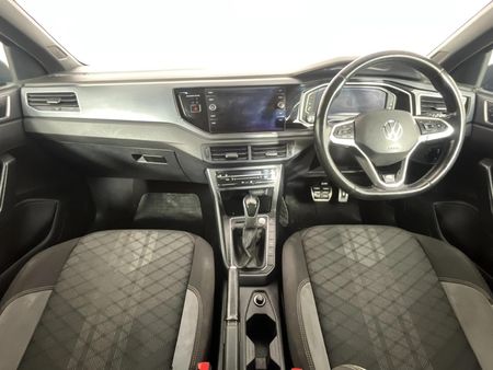 2024-Volkswagen-Polo-10-TSI-R-Line-Auto_1