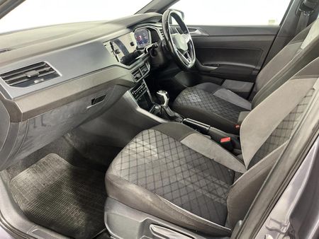 2024-Volkswagen-Polo-10-TSI-R-Line-Auto_8