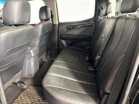 2021-Isuzu-D-Max-300-X-Rider-Auto-Double-Cab_3
