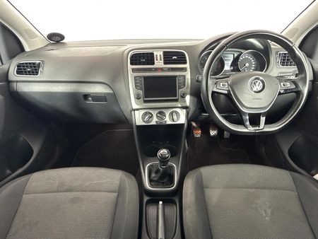 2017-Volkswagen-Polo-12-TSI-Highline-81kW_1