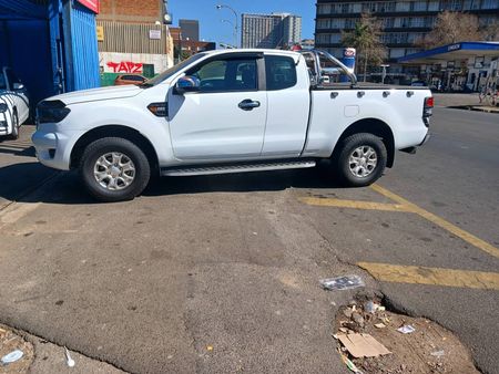 2020-Ford-Ranger-22-TDCi-XLS-Auto-SuperCab_3