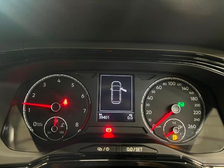 2020-Volkswagen-Polo-10-TSI-Comfortline-Auto_10