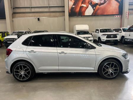 2020-Volkswagen-Polo-10-TSI-Comfortline-Auto_7