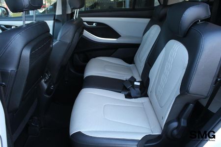 2022-Hyundai-Creta-Grand-20-Elite-Auto_10