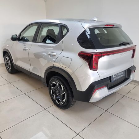 2024-Kia-Sonet-15-LX_4