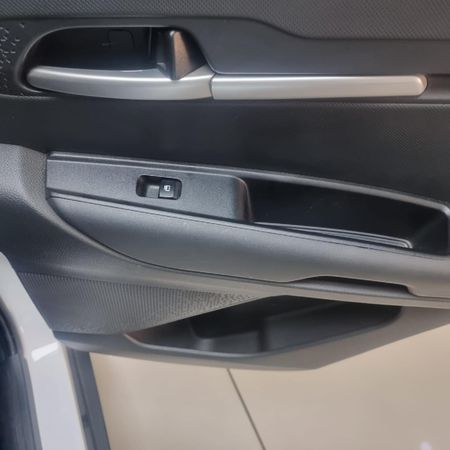 2025-Kia-Sonet-15-LX-Auto_16