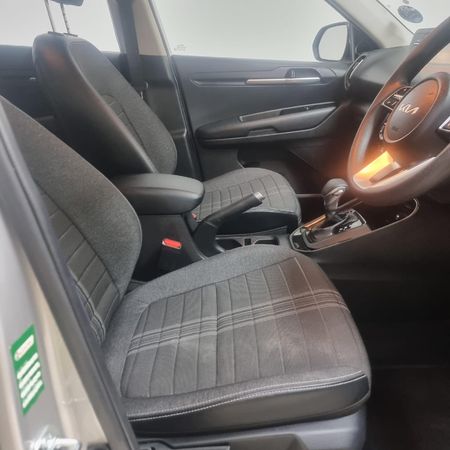 2025-Kia-Sonet-15-LX-Auto_7