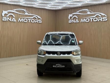 2023-Suzuki-S-Presso-10-GL_2