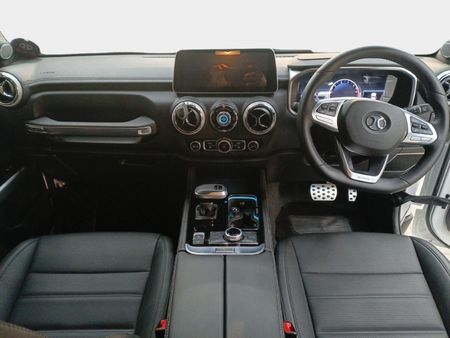 2025-BAIC-B40-20T-Plus-Champion-Auto_10