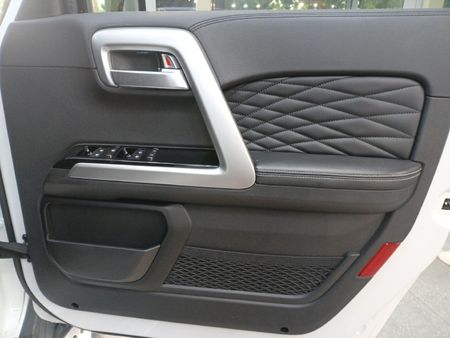 2025-BAIC-B40-20T-Plus-Champion-Auto_13