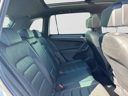 2023-Volkswagen-Tiguan-R-20-TSI-4M-Auto-235kw_16