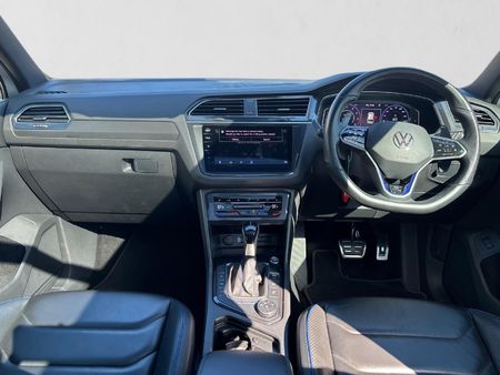 2023-Volkswagen-Tiguan-R-20-TSI-4M-Auto-235kw_17