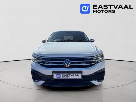 2023-Volkswagen-Tiguan-R-20-TSI-4M-Auto-235kw_1