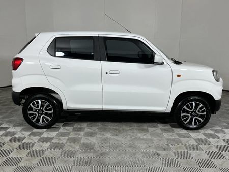 2025-Suzuki-S-Presso-10-GL_16