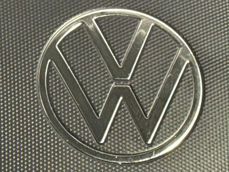 2023-Volkswagen-T-Cross-10-TSI-Comfortline_11