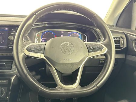 2023-Volkswagen-T-Cross-10-TSI-Comfortline_12