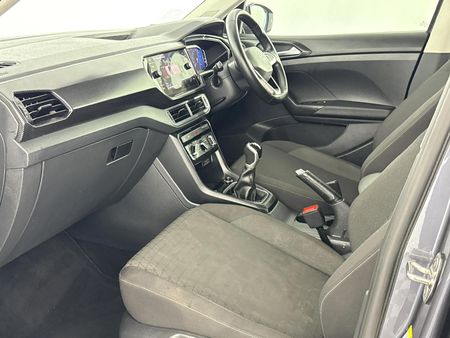 2023-Volkswagen-T-Cross-10-TSI-Comfortline_8