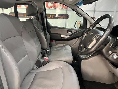 2020-Hyundai-H-1-25-CRDi-Elite-Auto-12-seat_9
